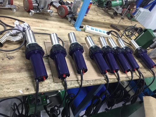 оружие 220v горячего воздуха Pvc 1.6kw сваривая для знамени гибкого трубопровода